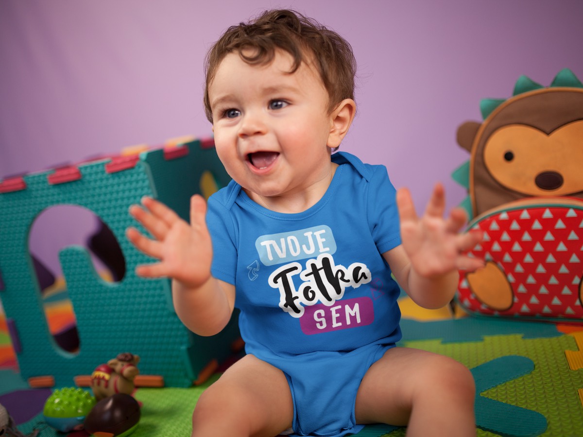 Dětské body potiskneš fotkou na puppynator.cz