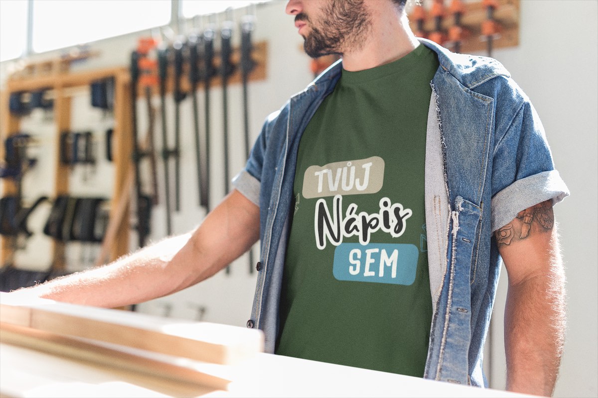 Tričko s fotkou dílny a nápisem