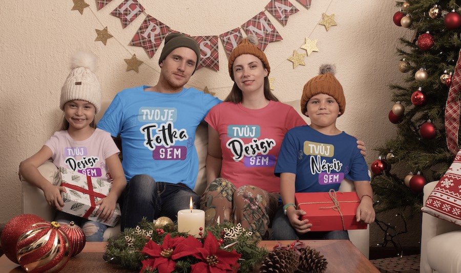 Vánoční dárek pro celou rodinu – rodinné fototričko na puppynator.cz